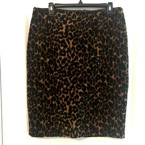Leopard pencil skirt